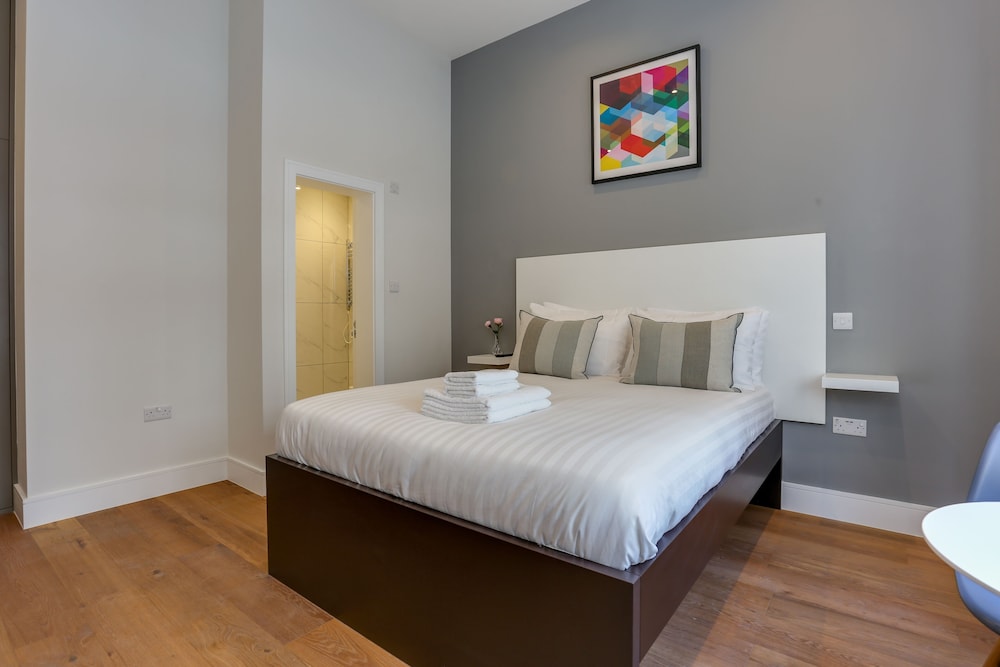 Queensborough Terrace Serviced Apartments 21/50