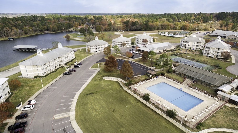 Holiday Inn Club Vacations Piney Shores Resort Lake Conroe 59/68