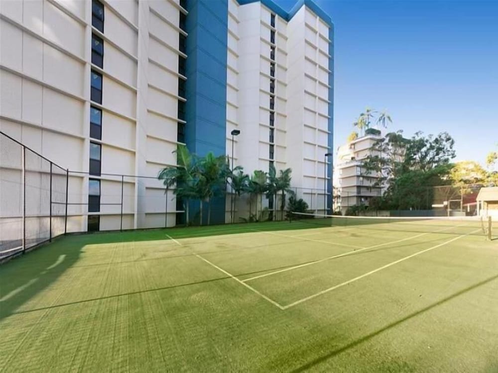 River Plaza Apartments 19/50