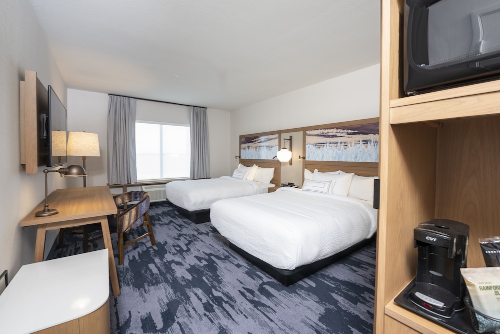 Fairfield Inn And Suites Fair Oaks Farms 18/56