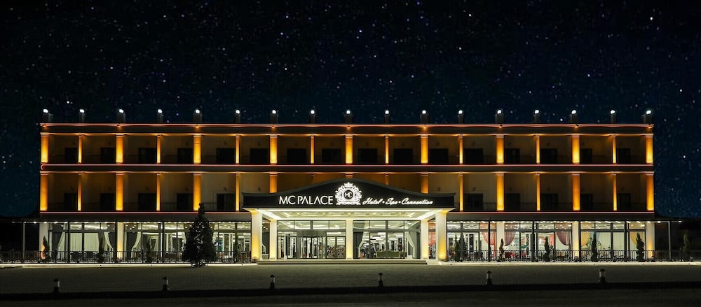 Mc Palace Hotel & Spa & Convention in Çatalköy
