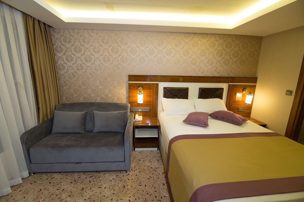 SUPERIOR, DOUBLE BED