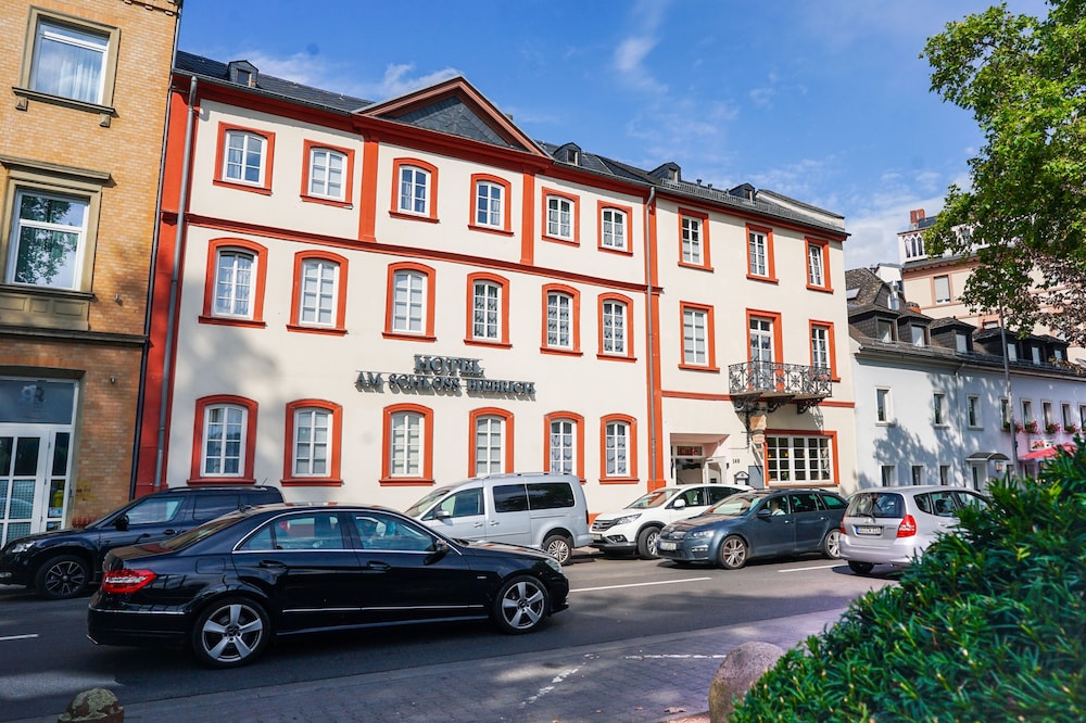 Am Schloss Biebrich 41/50