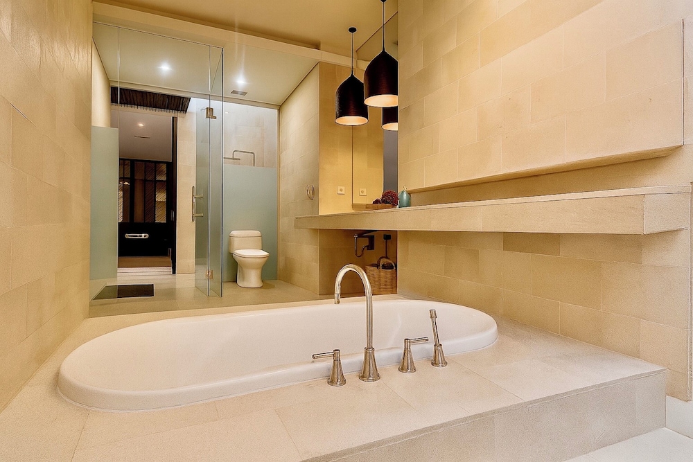 Akhyana Village by Bali Villas R Us 48/50