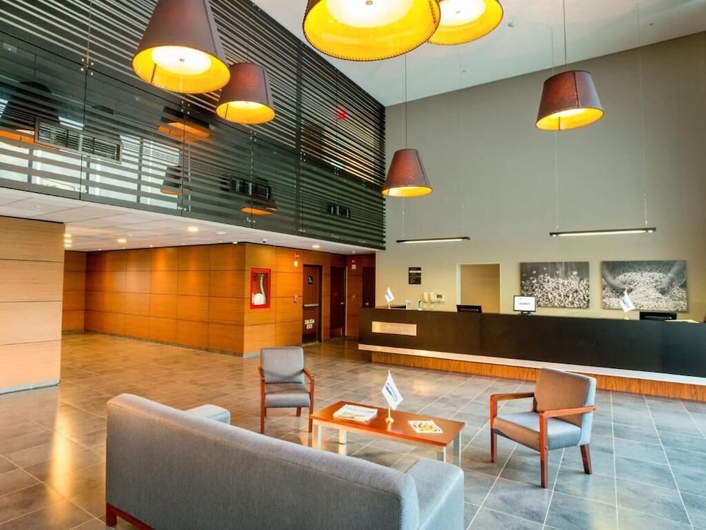 City Express Plus by Marriott Cali Colombia 44/66