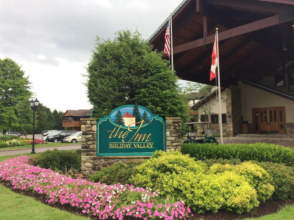 The Inn at Holiday Valley 44/50