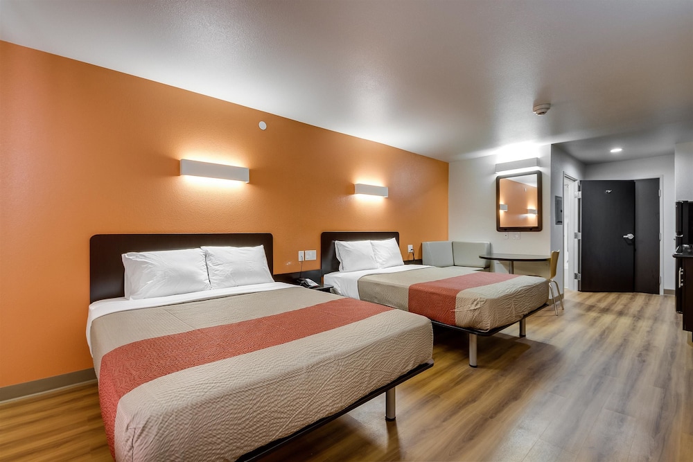 Motel6 Tulsa, OK 14/59