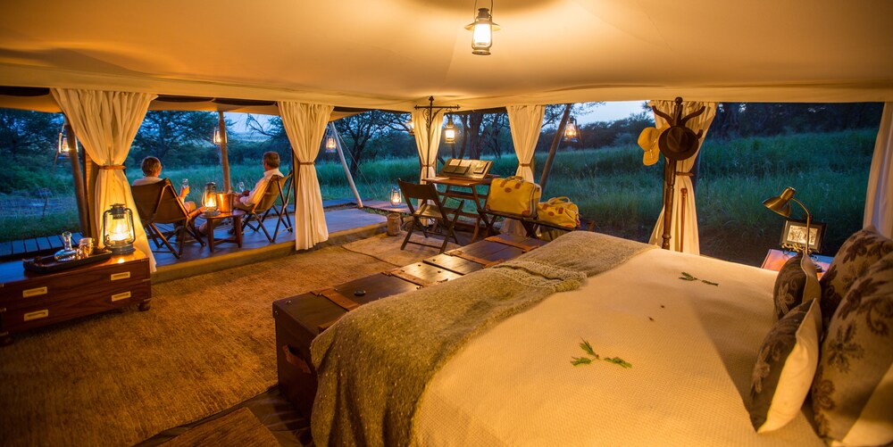 Serengeti Pioneer Camp 2/29