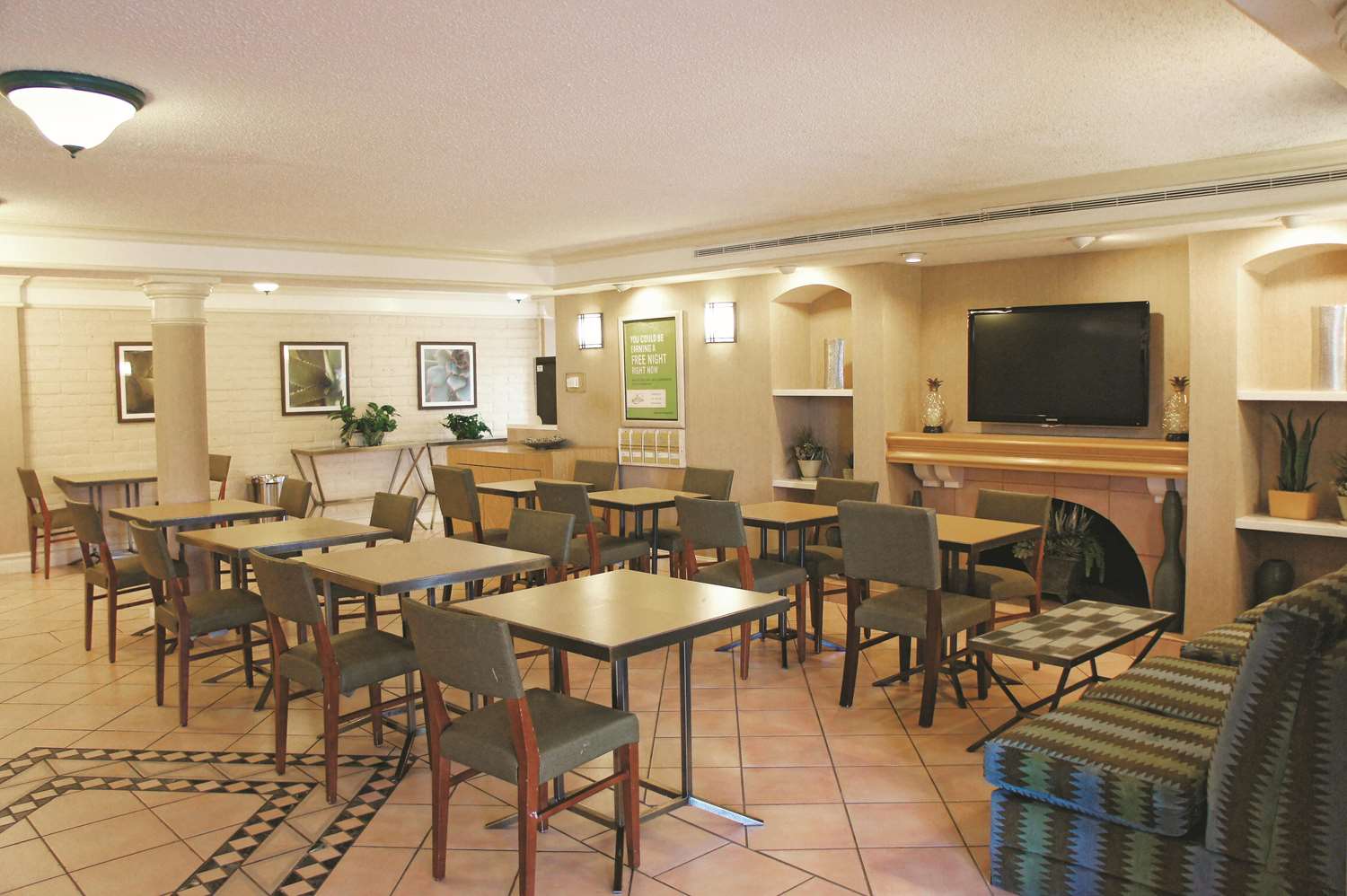 Baymont by Wyndham Houston La Porte 7/13