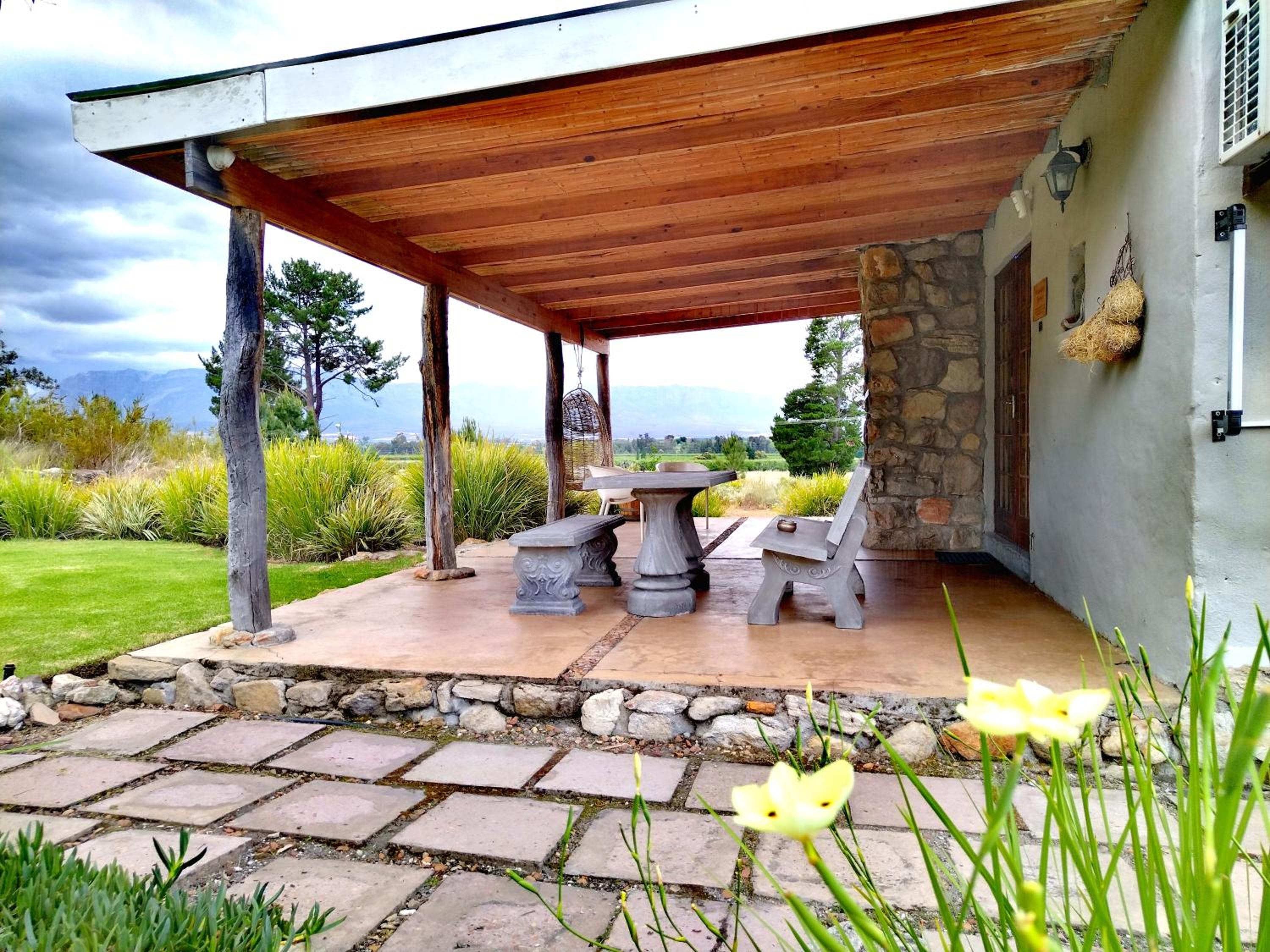 Fairfield Cottages 33/38