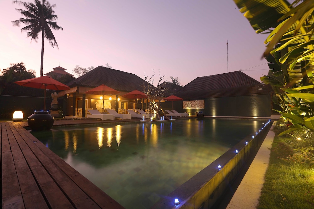 Katala Villas 4/50