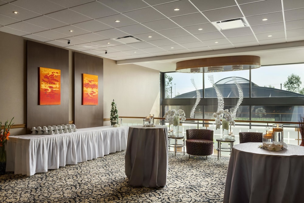 Poco Inn And Suites Hotel Conference Centre 40/58