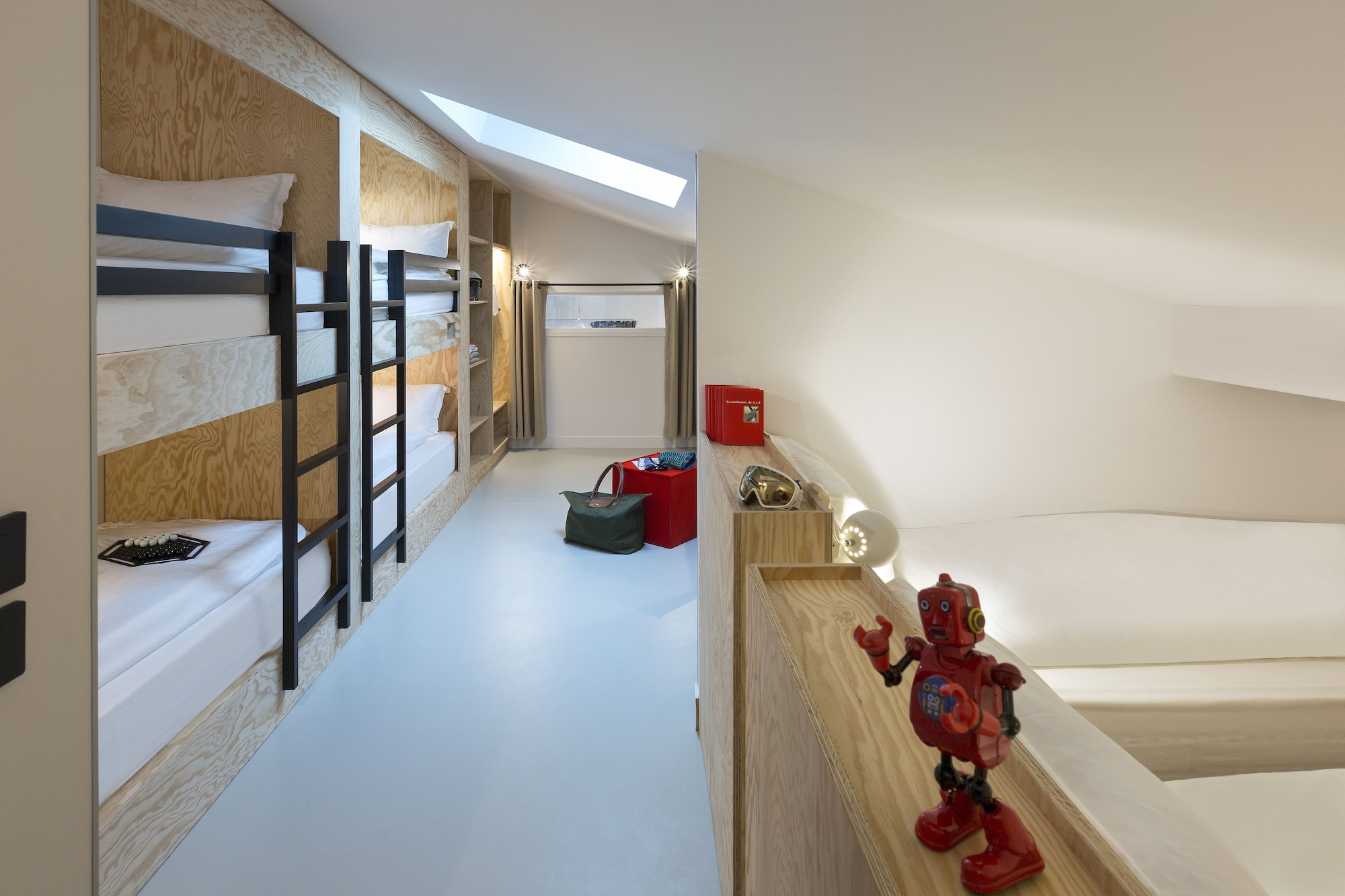 Penthouse 12AD
