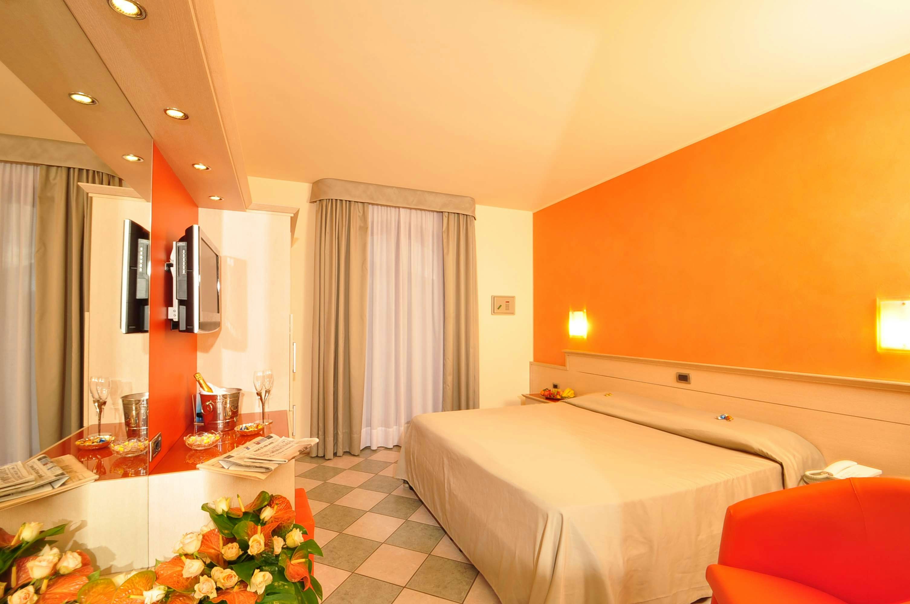 Villa Elena 8/21