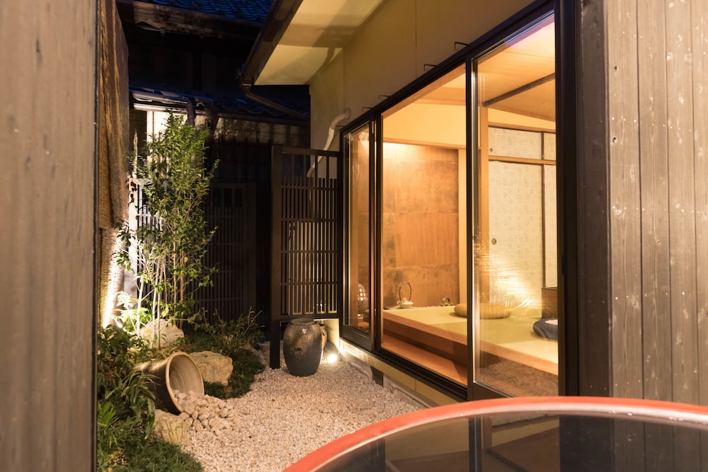Kiraku Kyoto Higashiyama (ex Nazuna Kyoto Higashiyama-Tei ~Warmth&Functional~) 9/21