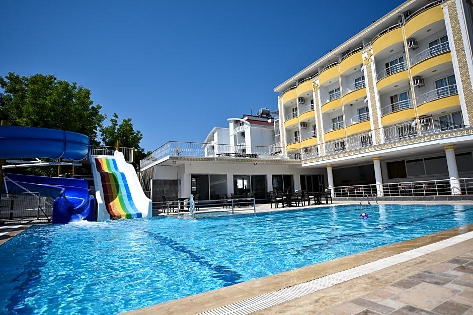 Demirci Hotel 2/9