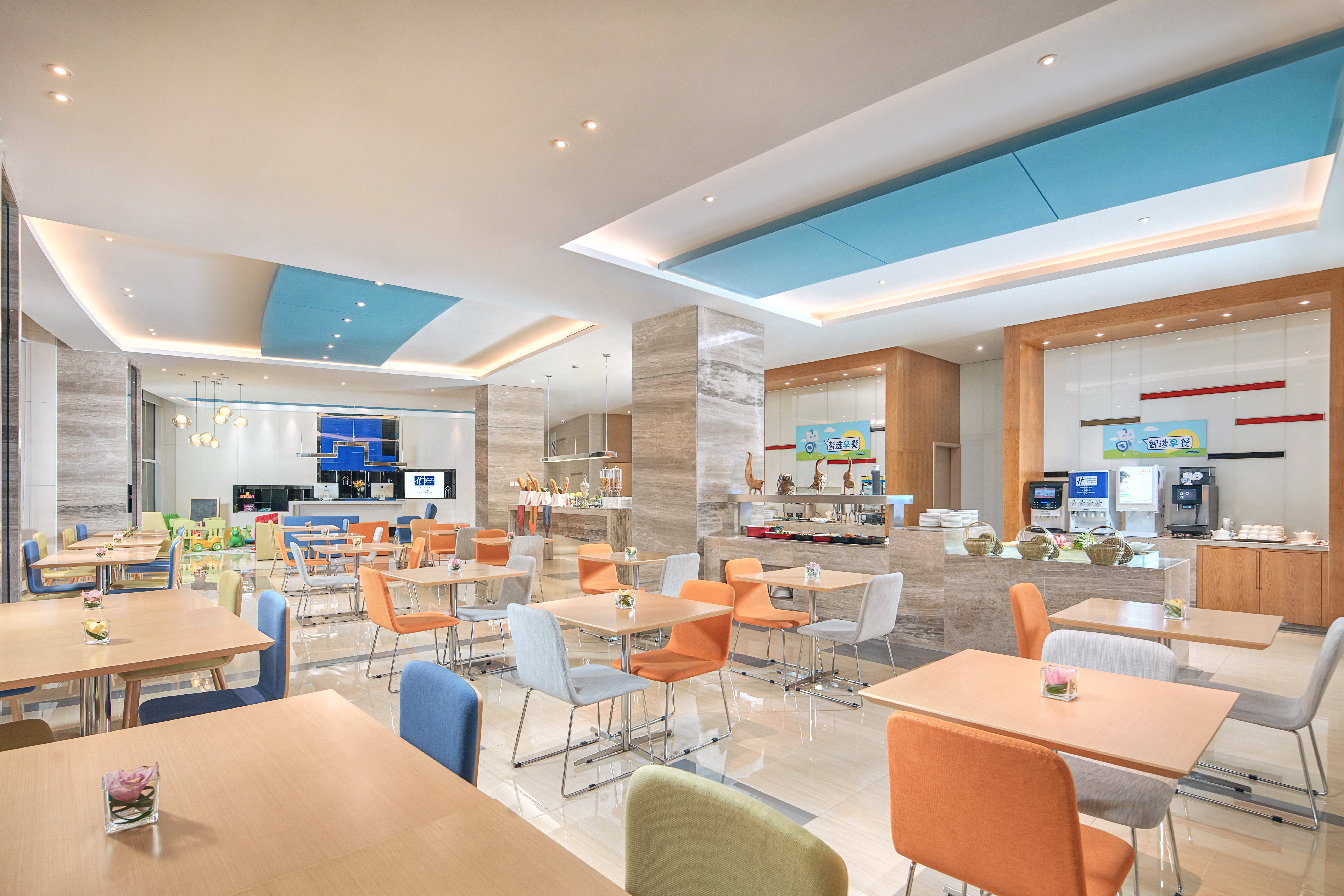 HOLIDAY INN EXPRESS HANGZHOU GONGSHU 44/54