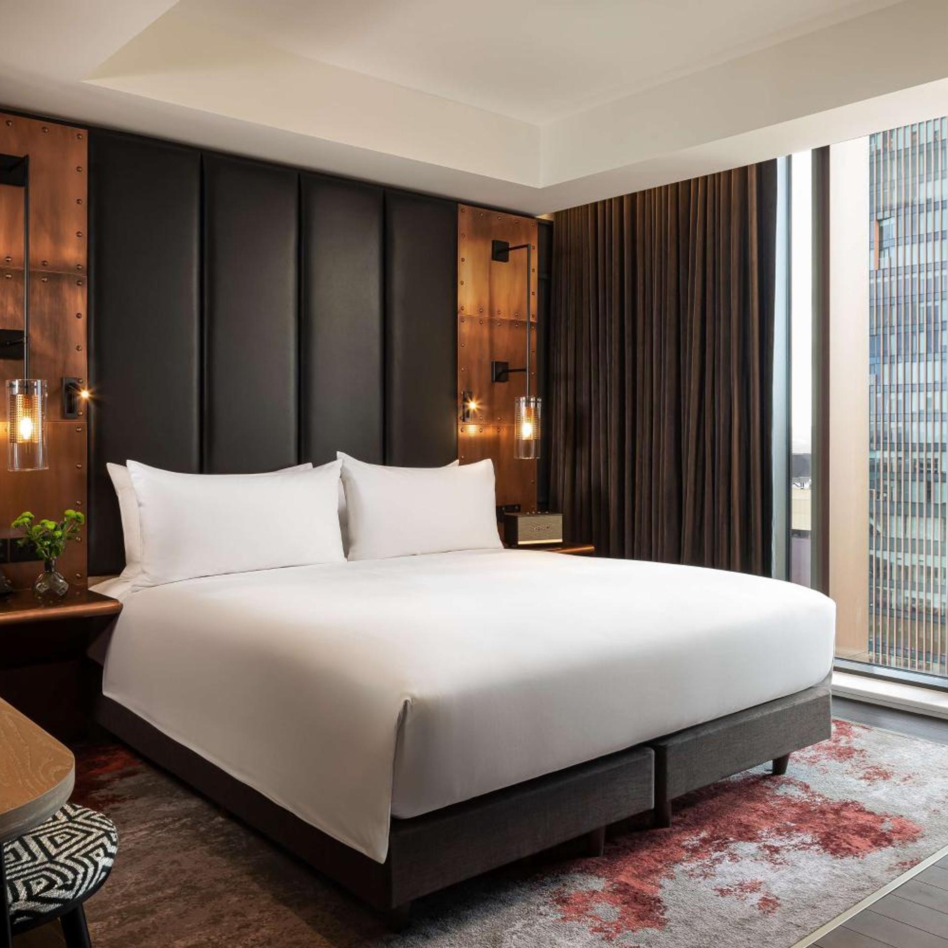 Gantry, Suite, Double Bed