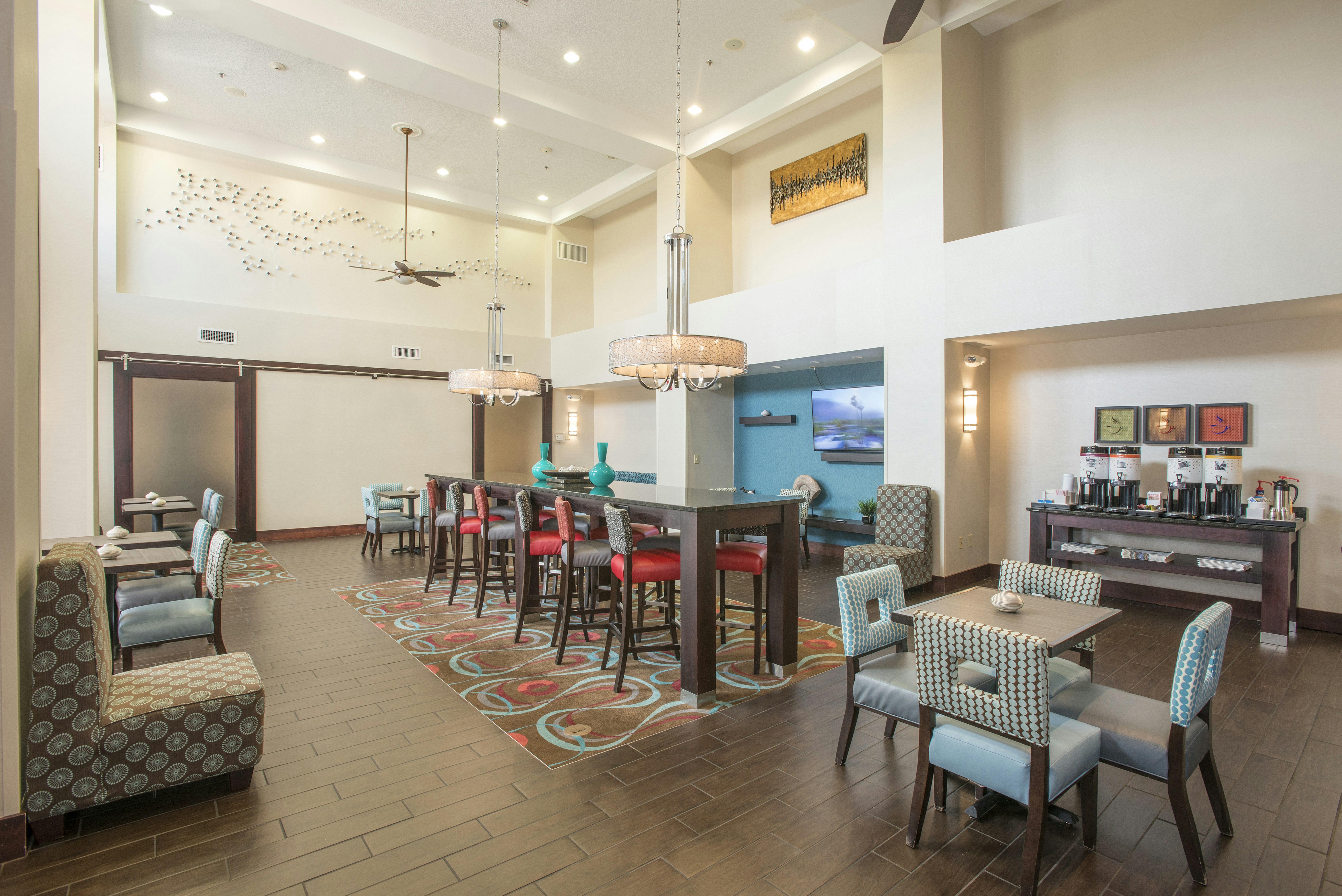 Hampton Inn & Suites Dayton-Airport 51/64