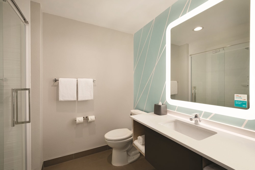 Avid Hotels Nashville South Smyrna 5/47