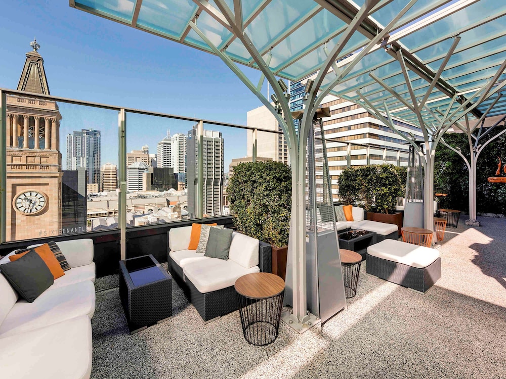 PULLMAN BRISBANE KING GEORGE SQUARE 69/71