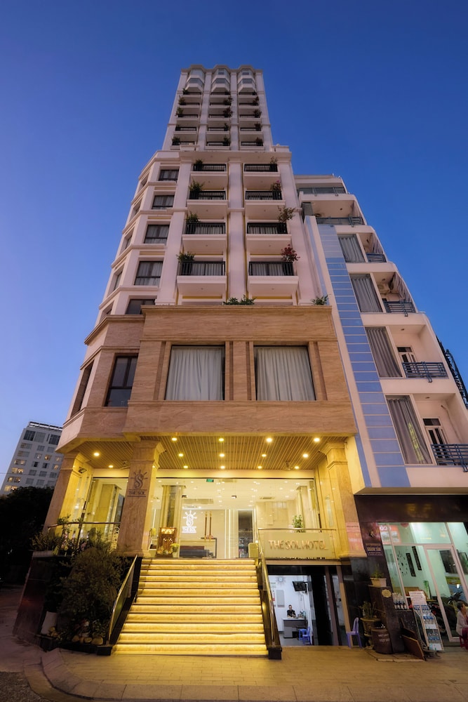 An Vista Hotel 2/75