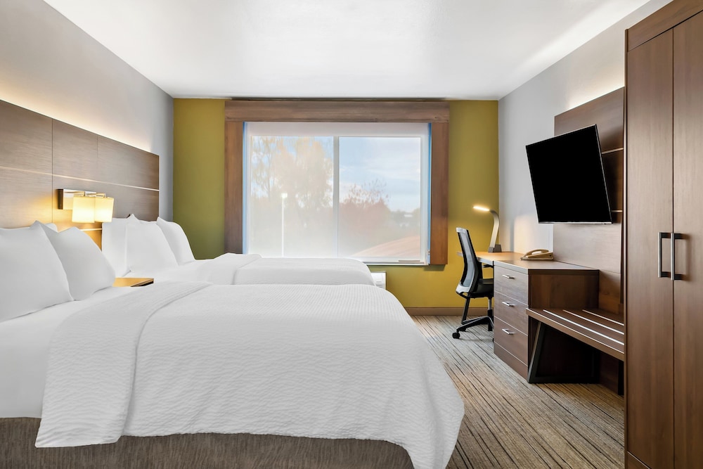 Holiday Inn Express Hotel And Suites Marion 23/68