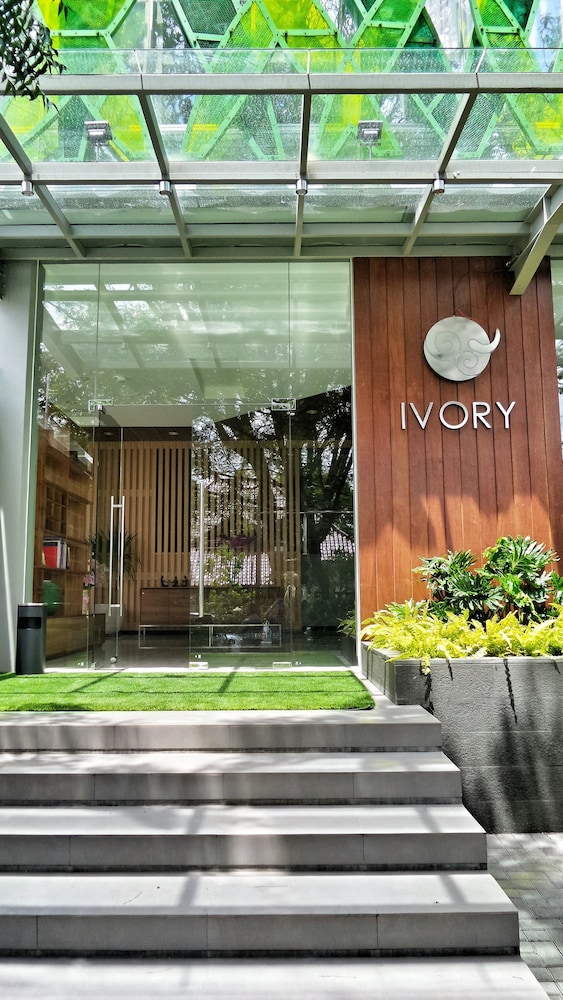 Ivory Hotel (ex Ivory by Ayola Hotel) 27/47