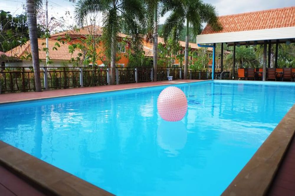 Khaoyai Kiri Thantip Resort 16/38