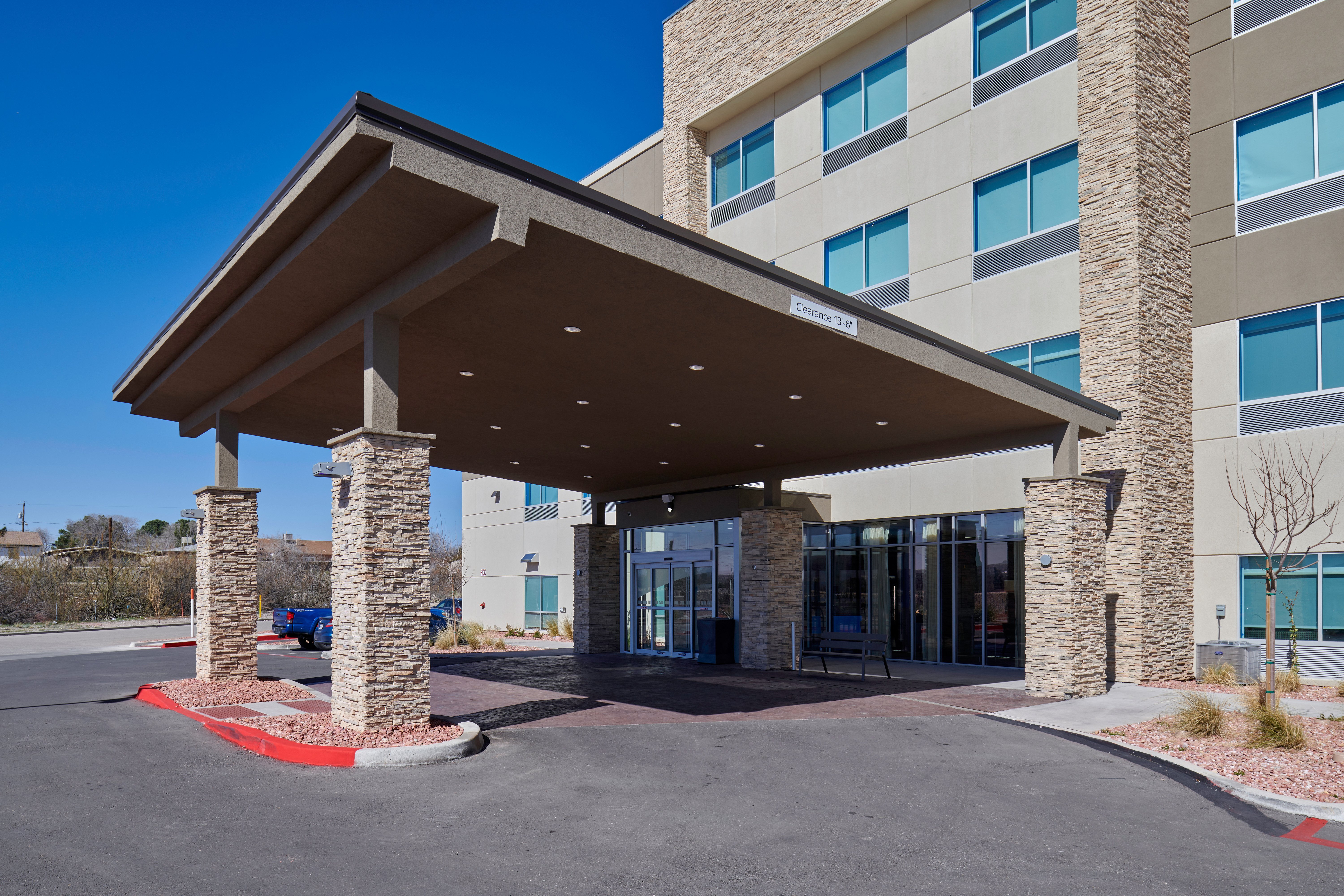 Holiday Inn Express El Paso Sunland Park Area 34/34
