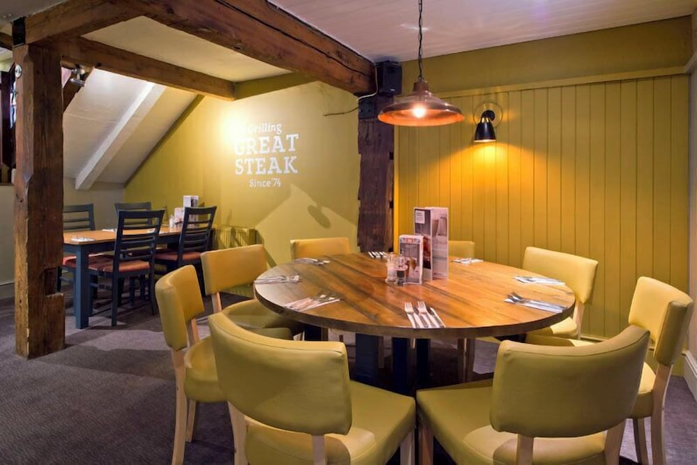 Premier Inn Cambridge North (Girton) 41/54