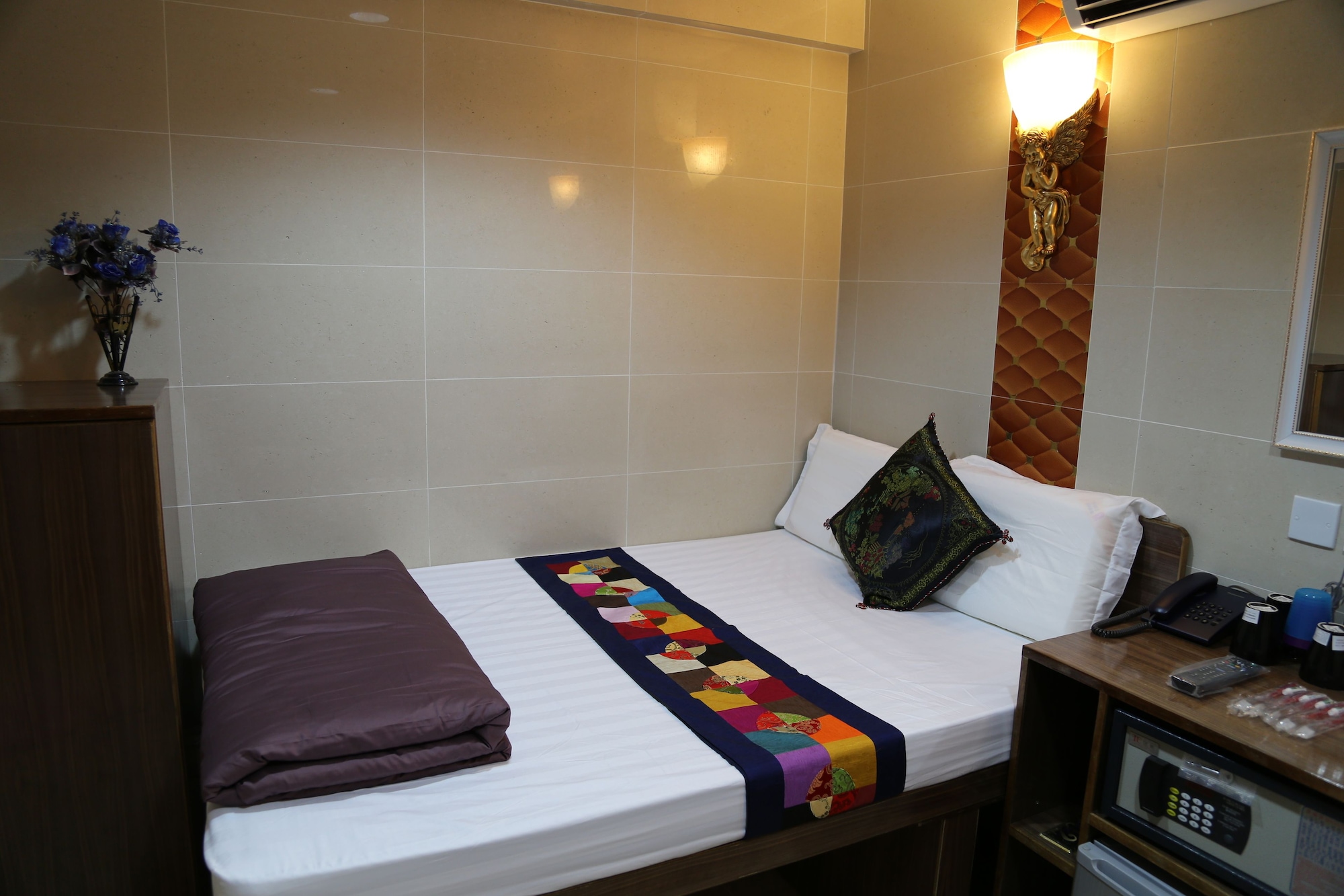 STANDARD, DOUBLE BED