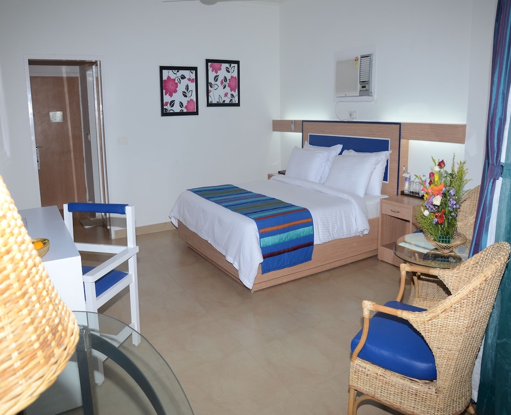 Peerless Sarovar Portico 12/45