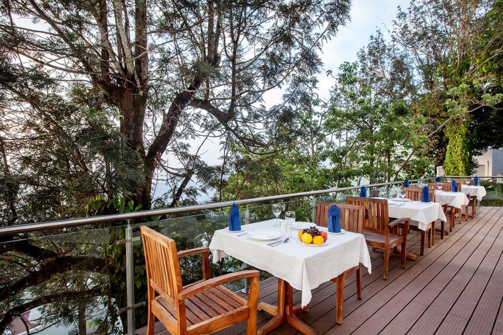 Sterling Yercaud 33/49