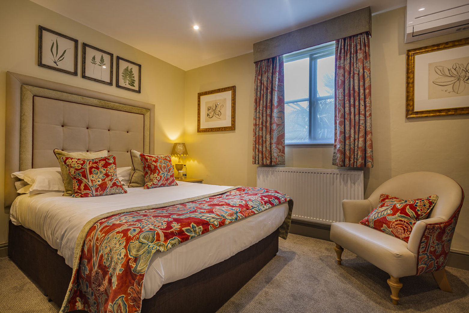 The Talbot Hotel 10/40