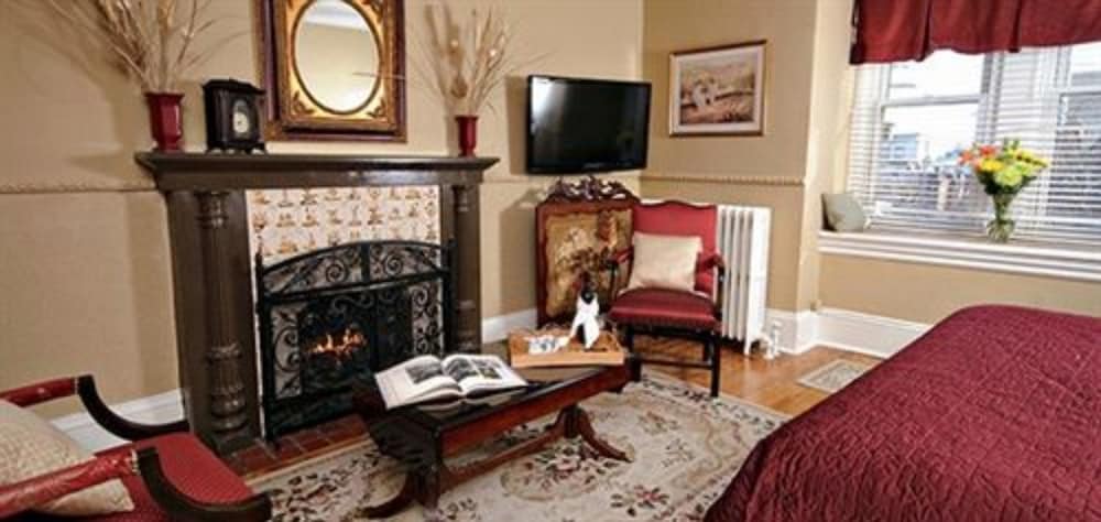 Auberge Mcgees Inn 53/75