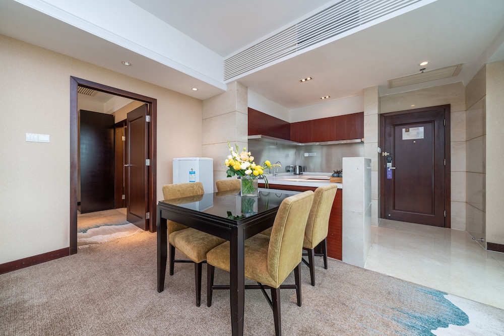 Oriental Ginza Hotel Shenzhen (ex Grand Mercure Shenzhen Oriental Ginza) 7/50