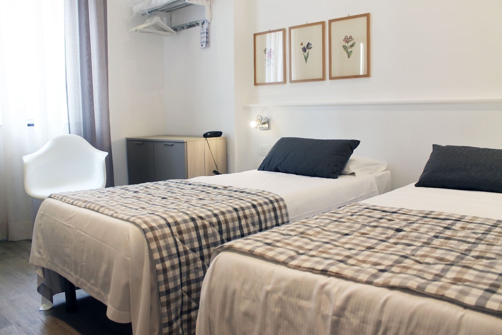Hotel Bernina 22/50