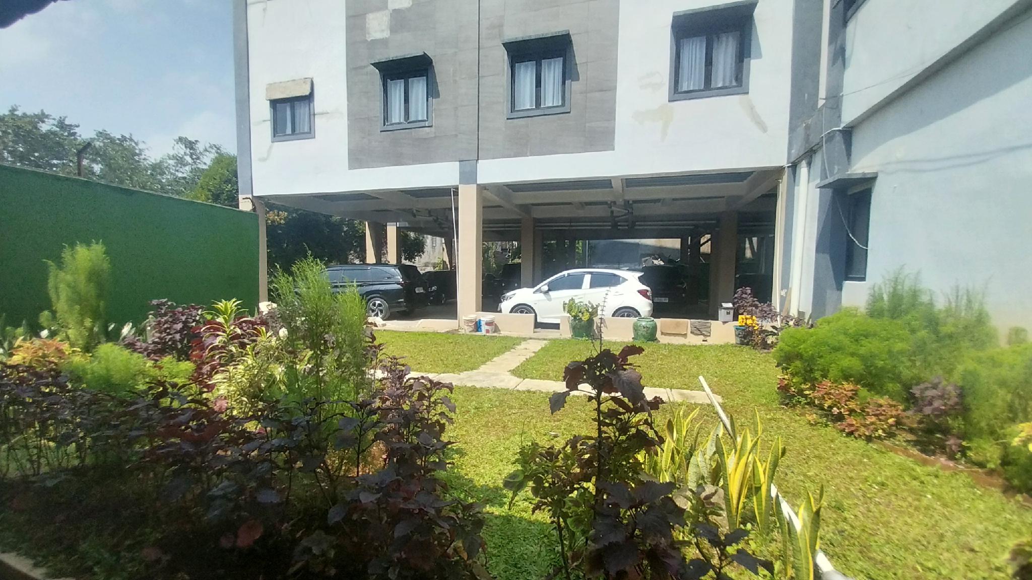 OYO 1329 Tanjung Pakuan 30/35