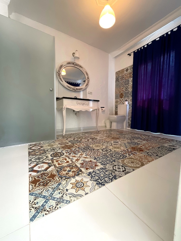Temucin Hotel 20/34
