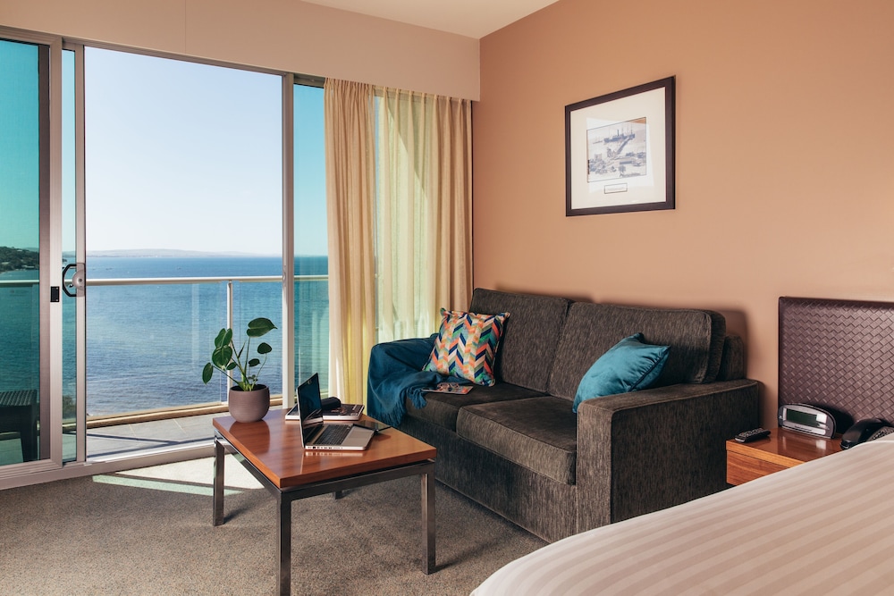 The Port Lincoln Hotel 29/50