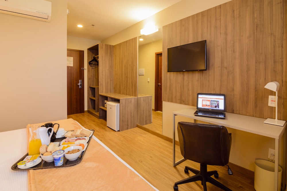 Hotel Intercity Salvador Aeroporto، سالفادور، باهيا 19/24