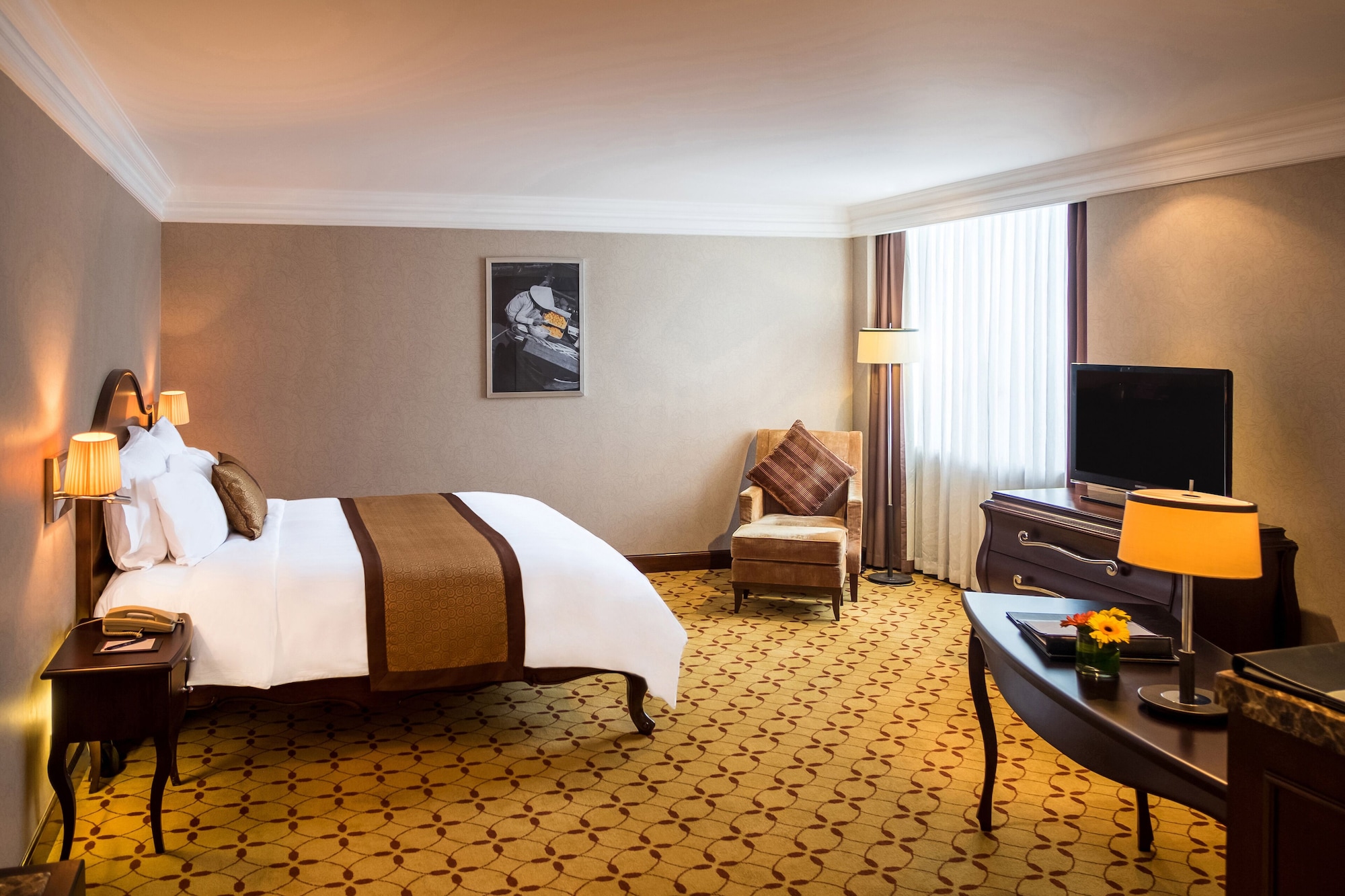 CLUB, PREMIUM, DELUXE, KING BED
