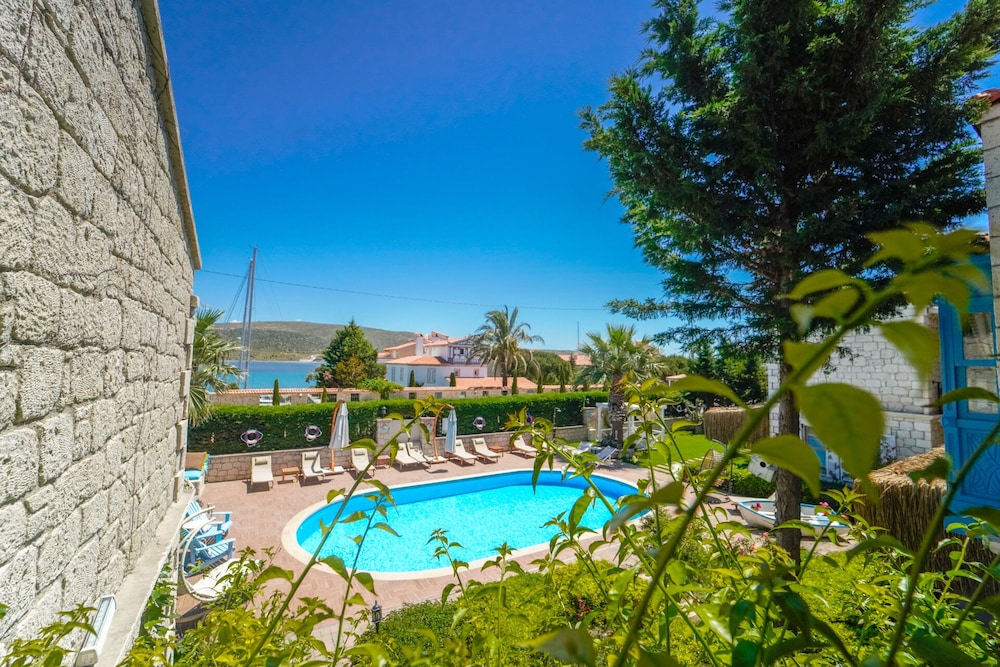 Alacati Marina Palace 40/50