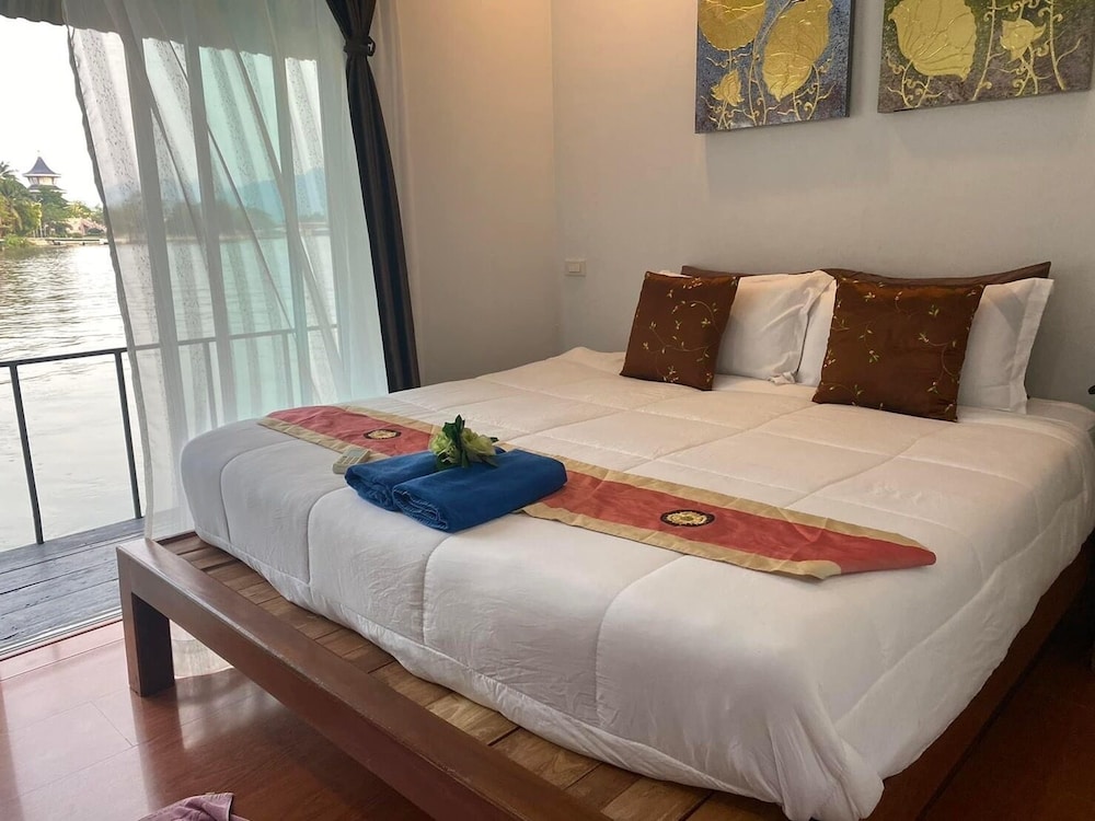 Tara Raft Kanchanaburi 18/50
