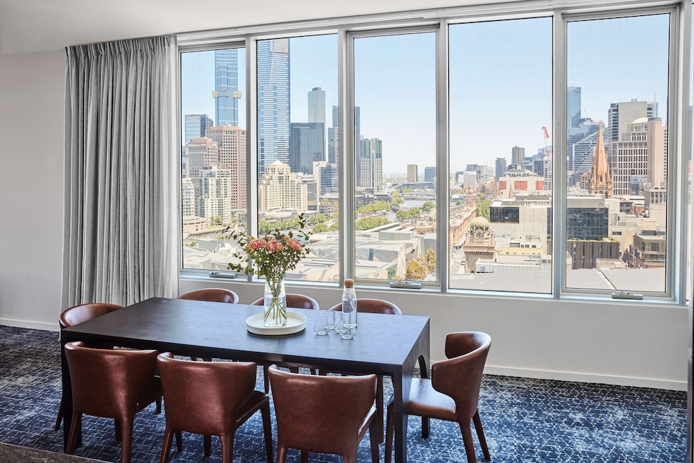 Adina Apartment Hotel Melbourne On Flinders 49/61