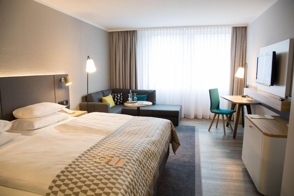 Room, Double Bed