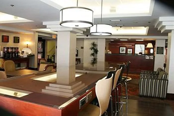 Country Inn & Suites by Radisson, Toronto Mississauga, ON 31/39