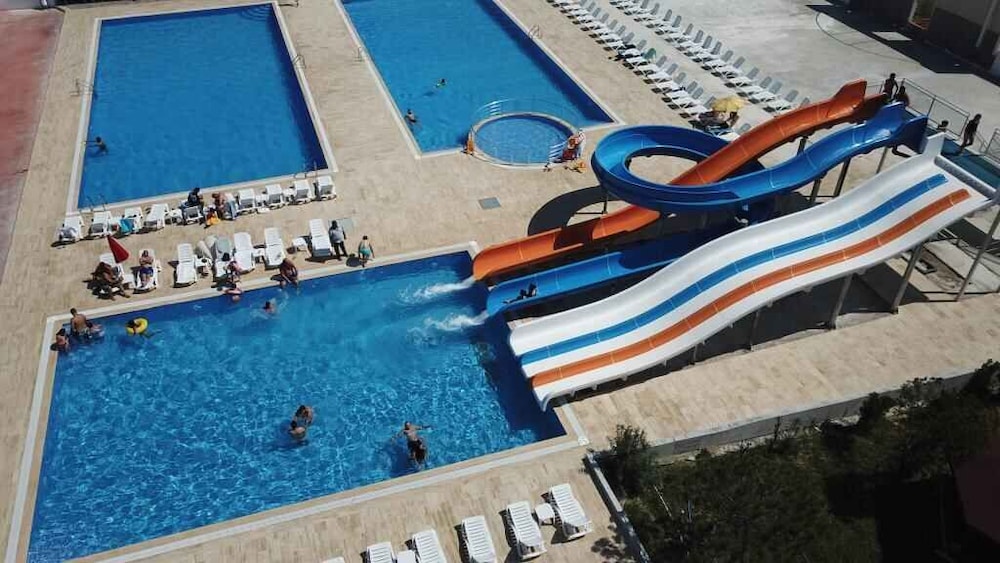 Burgaz Resort Aquapark Hotel 25/49