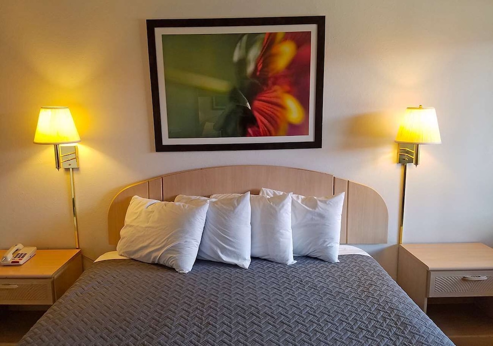Americas Best Value Inn Eloy Casa Grande 15/23